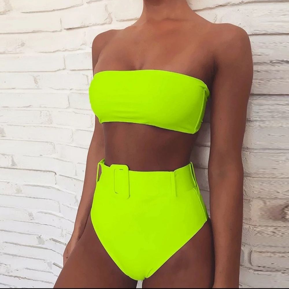 Swimsuit - Picture 2 of 4